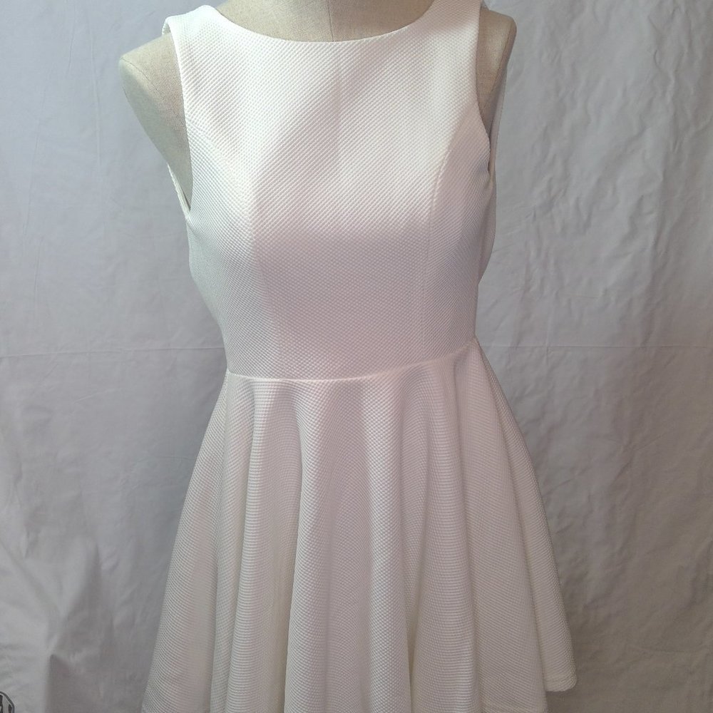 White Open-back Waffle-Knit Lined Fitted, Full-skirted Dress